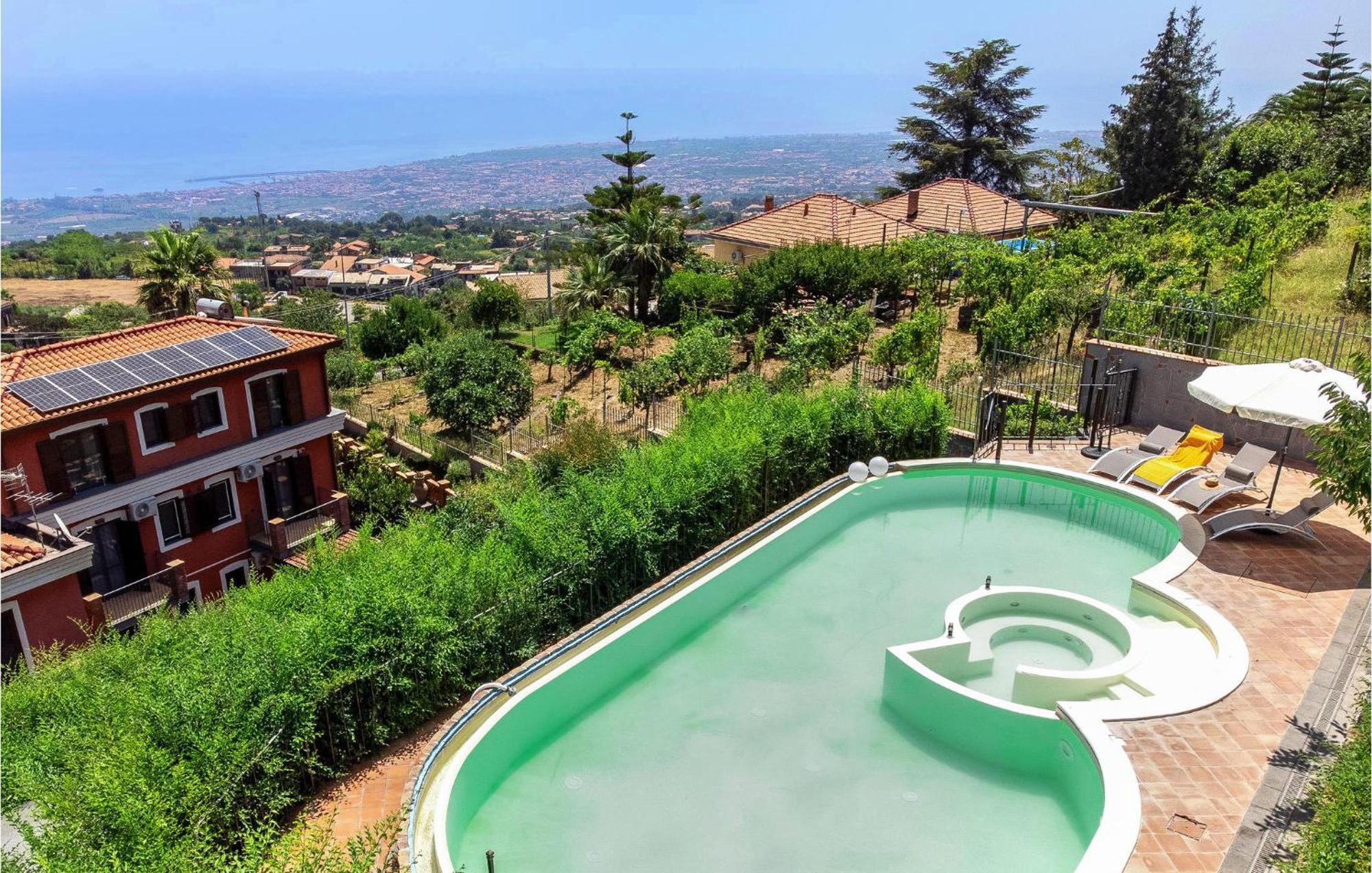 Gorgeous In Santalfio With Sauna * Sant'Alfio
